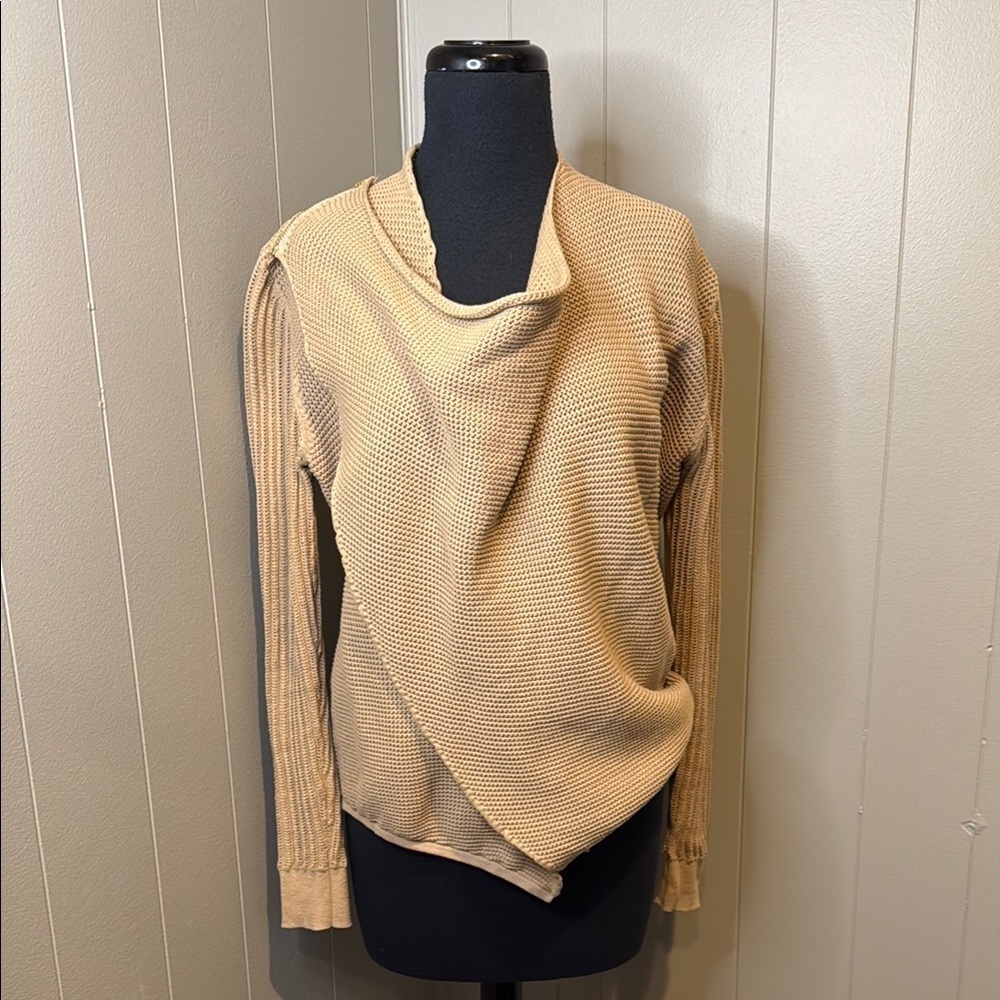 Z Dolce Cabo Women’s Medium Tan Cowl Neck Sweater Asymmetrical Shoulder Zip